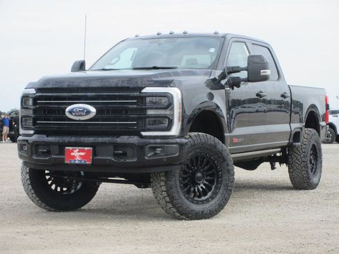 New 2026 Ford F250 Platinum AWD/4WD image 7