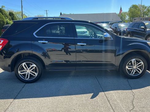 Used 2017 Chevrolet Equinox Premier w/ Enhanced Convenience Package FWD image 4