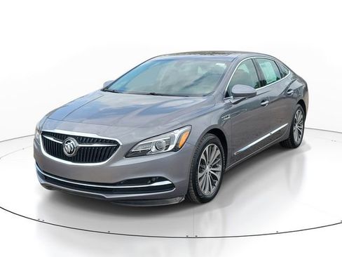 Used 2019 Buick LaCrosse Essence w/ Sun and Shade Package FWD image 2