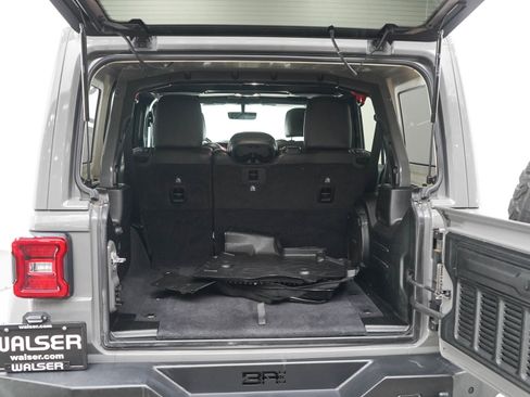 Used 2020 Jeep Wrangler Unlimited Rubicon AWD/4WD image 16