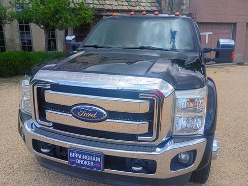 Used 2011 Ford F450 Lariat w/ Lariat Ultimate Pkg AWD/4WD image 5