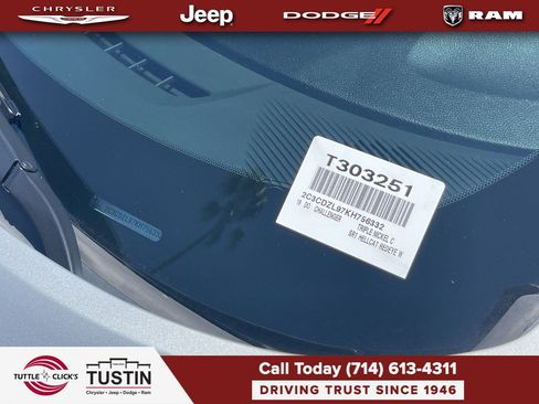 Used 2019 Dodge Challenger SRT Hellcat Redeye RWD image 33