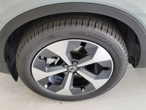 New 2026 Volvo XC40 B5 Plus w/ Protection Package Premier AWD/4WD image 6