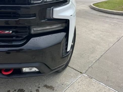 Used 2019 Chevrolet Silverado 1500 LT Trail Boss AWD/4WD image 14