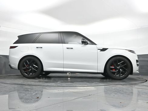Used 2024 Land Rover Range Rover Sport Dynamic SE AWD/4WD image 42