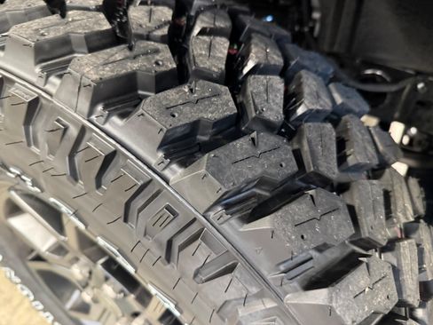 New 2026 Jeep Gladiator Sport image 4