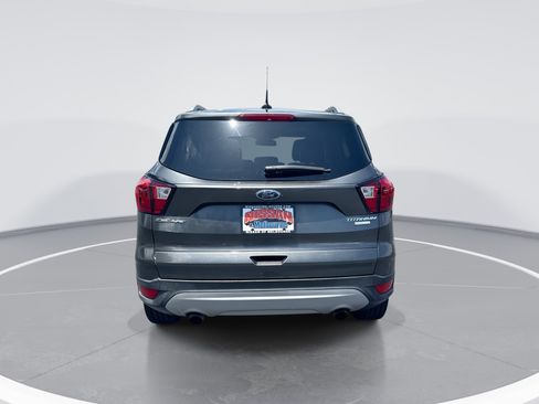 Used 2019 Ford Escape Titanium FWD image 5