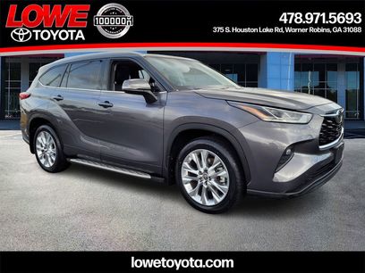 Used 2023 Toyota Highlander Limited