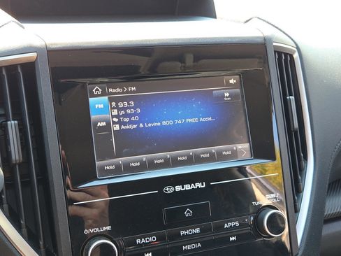 Used 2018 Subaru Crosstrek 2.0i image 23