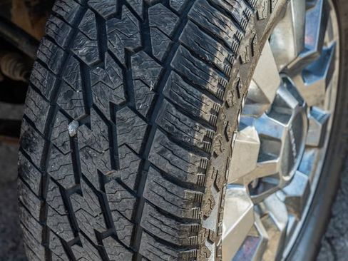 Used 2019 GMC Sierra 2500 Denali w/ Duramax Plus Package image 15