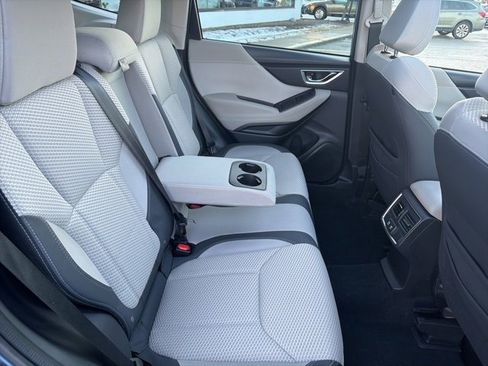 Used 2023 Subaru Forester Premium image 28