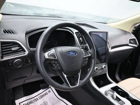 Used 2024 Ford Edge SEL w/ Convenience Package AWD/4WD image 14