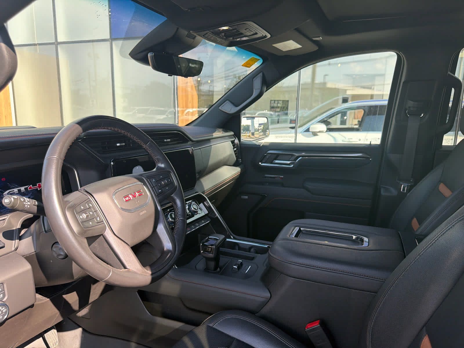 Used 2022 GMC Sierra 1500 AT4 w/ Technology Package AWD/4WD image 27
