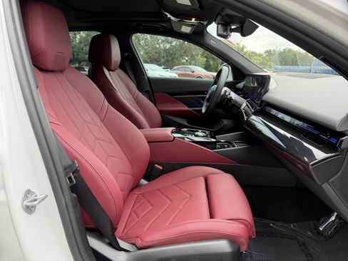 Used 2026 BMW 530i 530i w/ Premium Package image 15