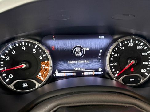 Used 2022 Jeep Renegade Trailhawk image 17