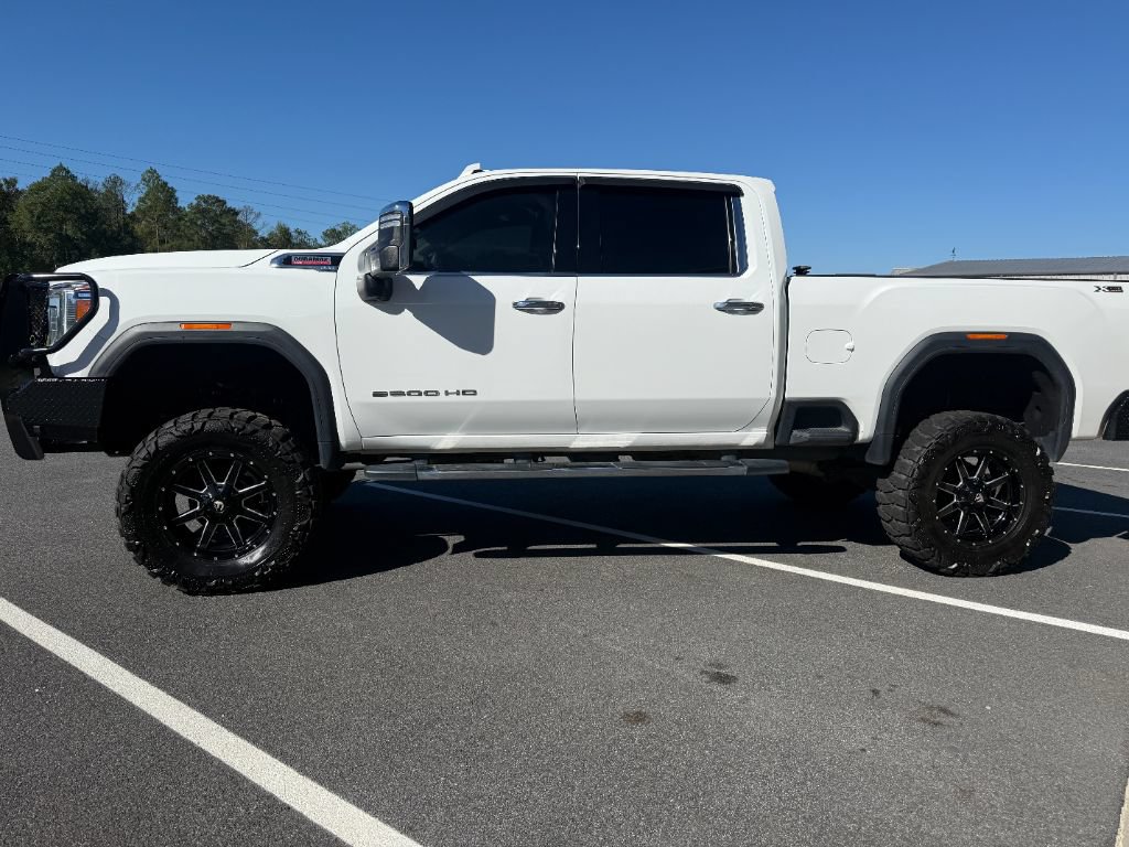 Used 2023 GMC Sierra 2500 SLT w/ SLT Premium Package AWD/4WD image 2