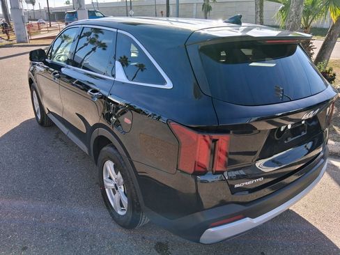 New 2026 Kia Sorento LX image 5