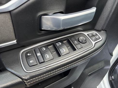 Used 2024 RAM 2500 Big Horn image 21