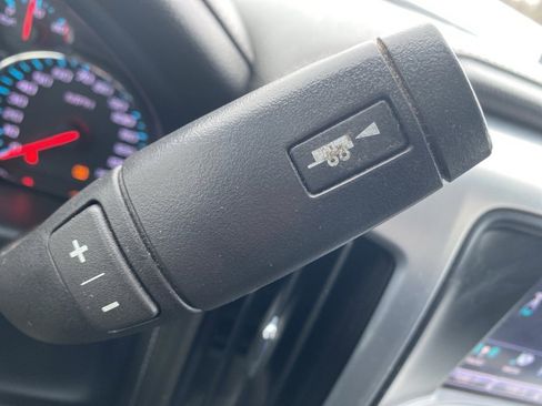 Used 2018 GMC Sierra 1500 SLE w/ SLE Value Package image 29