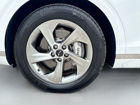 Used 2026 Genesis GV70 2.5T AWD/4WD image 41