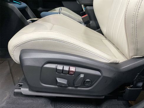 Certified 2025 MINI Cooper Countryman S w/ Comfort Package Max image 18