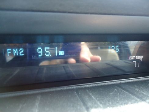 Used 2010 Ford F150 XLT AWD/4WD image 27