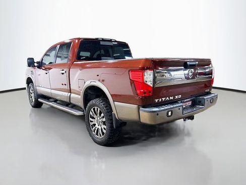 Used 2016 Nissan Titan Platinum Reserve AWD/4WD image 9