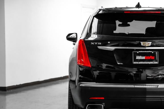 Used 2019 Cadillac XT5 Premium Luxury w/ Advanced Security Package FWD image 40