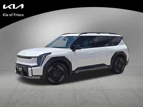 Certified 2024 Kia EV9 GT-Line AWD/4WD image 1
