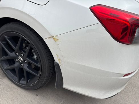 Used 2023 Honda Civic Sport image 19