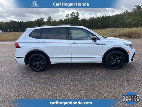 Used 2024 Volkswagen Tiguan SE R-Line image 7