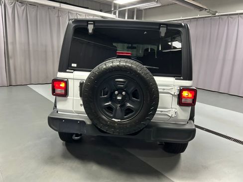 Used 2024 Jeep Wrangler Sport image 6