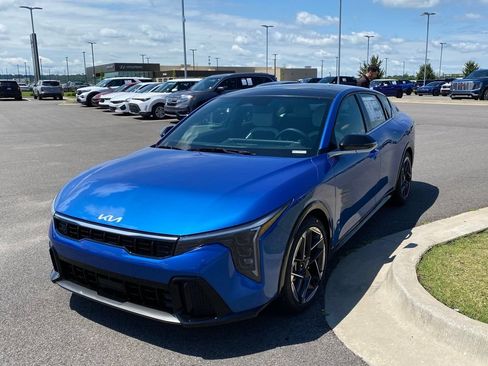 New 2026 Kia K4 GT-Line Turbo FWD image 3