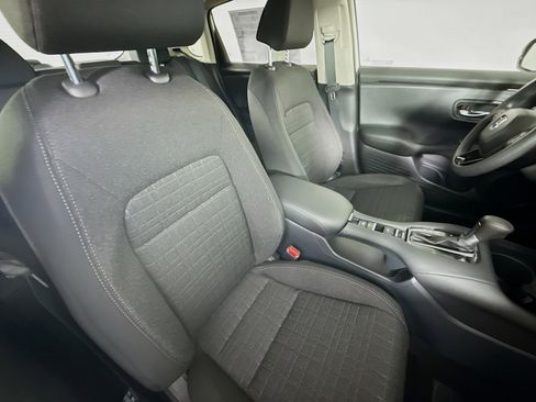 New 2026 Honda HR-V LX image 33