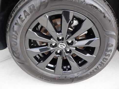 Used 2025 MAZDA CX-50 AWD 2.5 S w/ Premium Package image 45