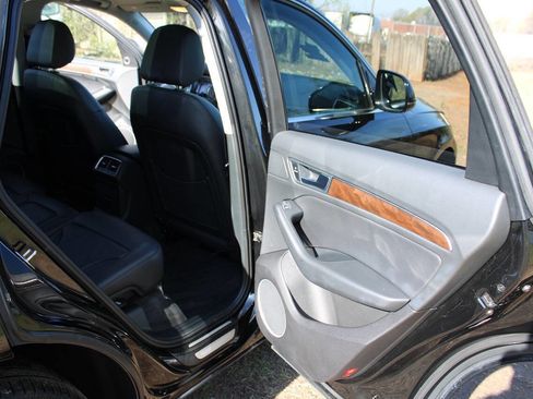 Used 2016 Audi Q5 2.0T Premium Plus w/ Technology Package image 36