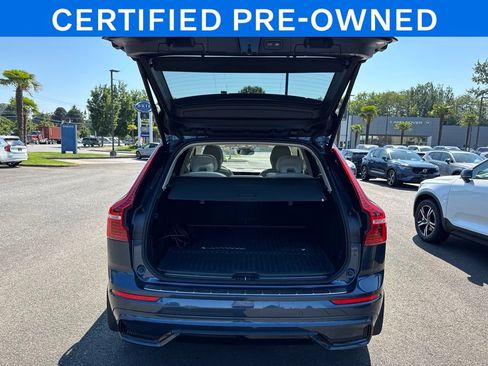 Certified 2024 Volvo XC60 T8 Ultimate w/ Protection Package Premier AWD/4WD image 16
