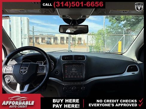 Used 2018 Dodge Journey Crossroad w/ Driver Convenience Group FWD image 13