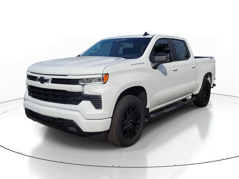 Used 2026 Chevrolet Silverado 1500 RST w/ RST Select Package AWD/4WD image 3