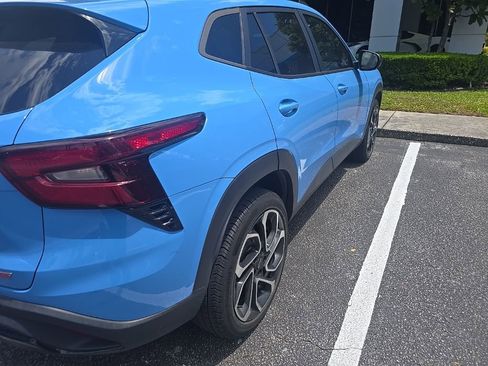 Used 2024 Chevrolet Trax RS w/ Driver Confidence Package image 4