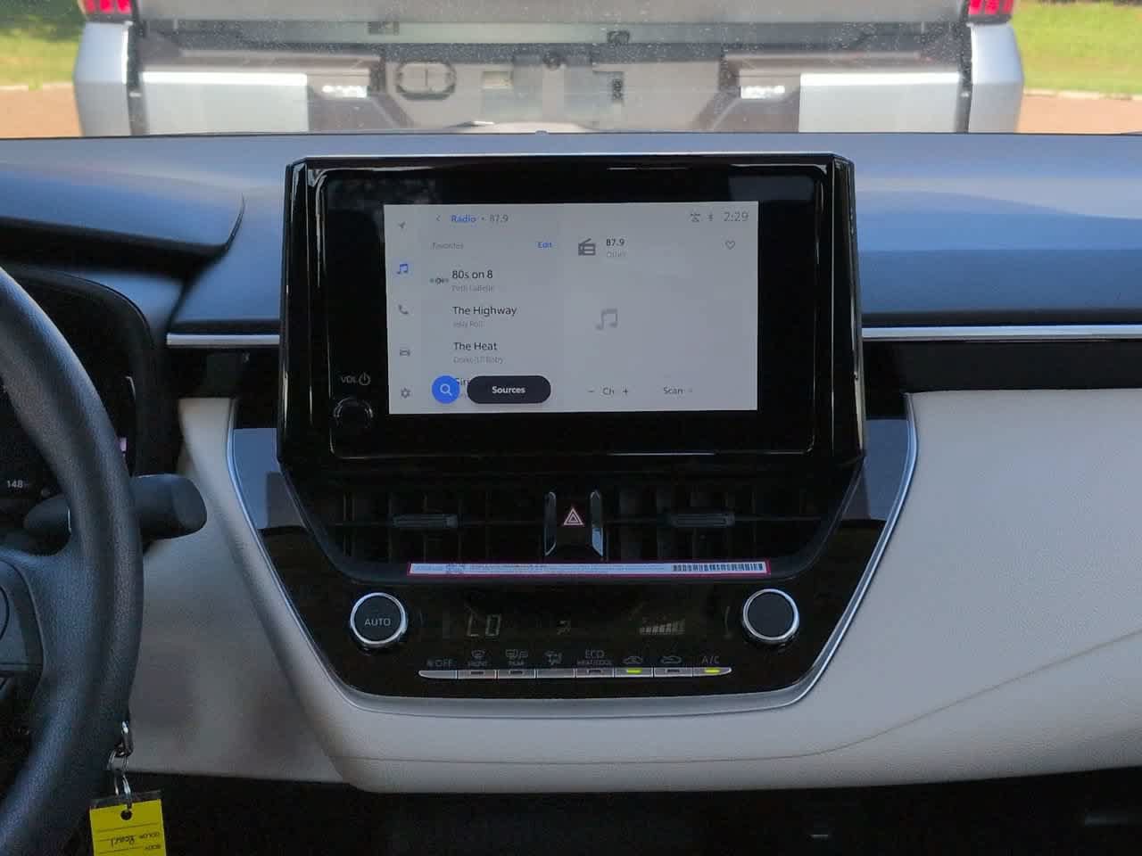 New 2027 Toyota Corolla LE FWD image 17
