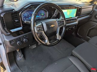 Used 2024 Chevrolet Silverado 2500 LT w/ Convenience Package AWD/4WD video 2