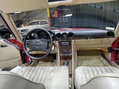 Used 1989 Mercedes-Benz 560 SL image 61