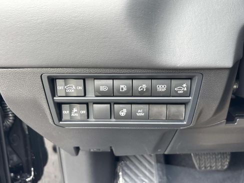 Used 2026 Toyota Sequoia Platinum w/ Tow Technology Package AWD/4WD image 20