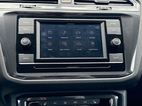 Used 2022 Volkswagen Tiguan S AWD/4WD image 28