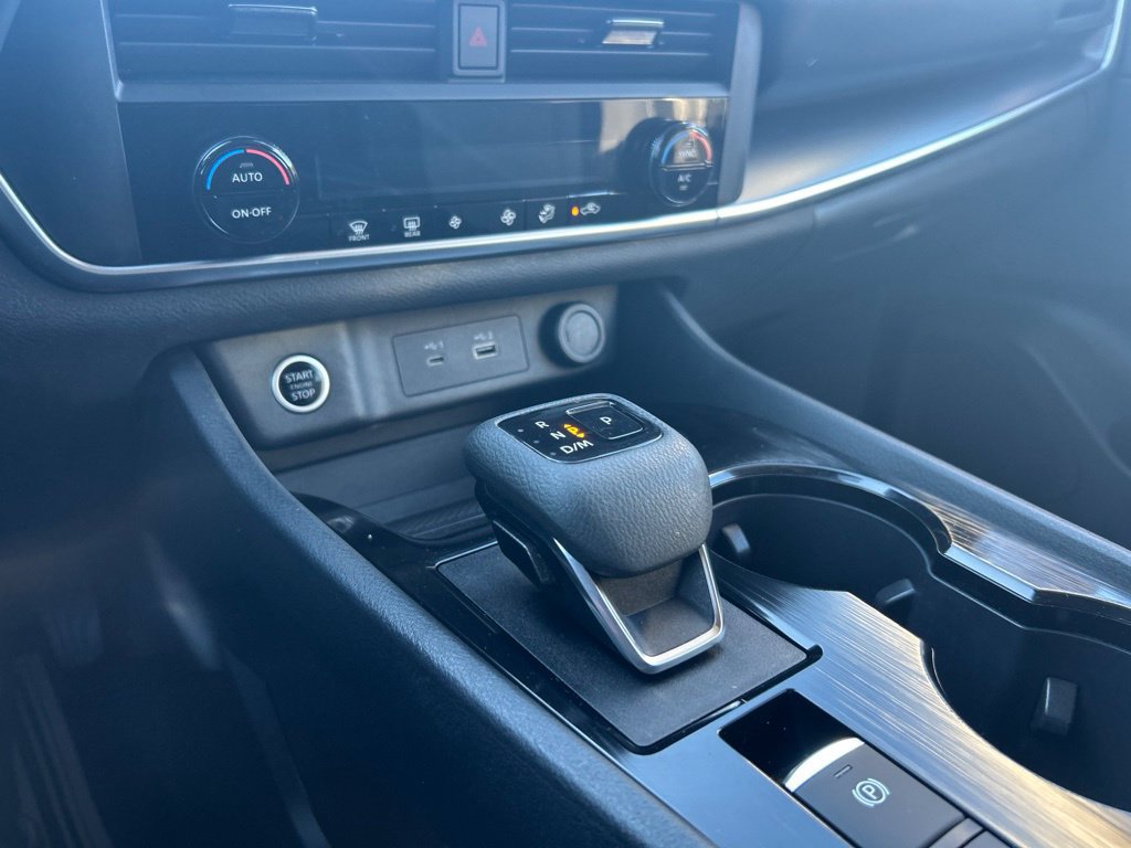 Certified 2023 Nissan Rogue SV AWD/4WD image 18
