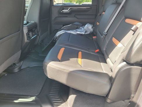 New 2026 GMC Sierra 2500 AT4 w/ AT4 Premium Plus Package image 8