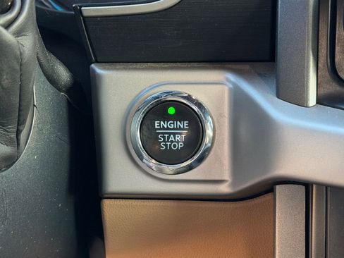 Used 2022 Ford F150 XLT w/ Equipment Group 302A High image 34