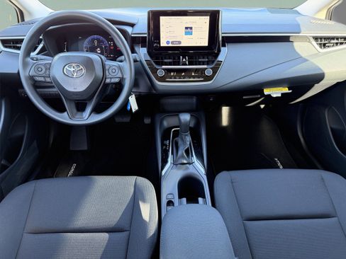 Certified 2026 Toyota Corolla LE FWD image 9