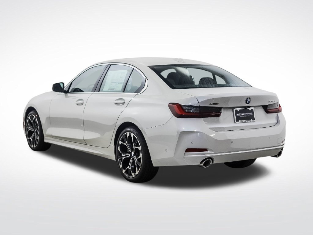 Used 2026 BMW 330i xDrive Sedan w/ Premium Package AWD/4WD image 3